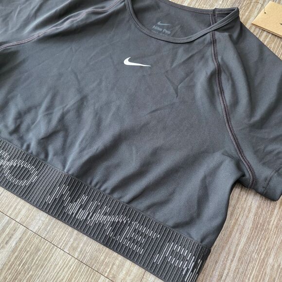 Nike Pro Dri-FIT Short-Sleeve Cropped Top Gym T-Shirt Women's XS New HM6369-010 - Picture 4 of 15